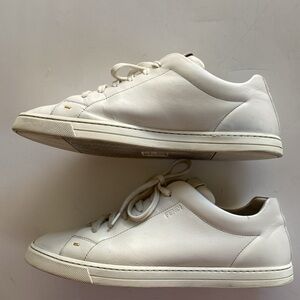 FENDI Men's Off White Leather Sneakers Size 8 or 10US .